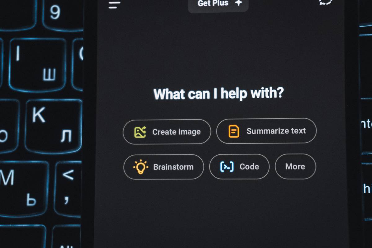 write generation tools producing abstract digital art from text prompts